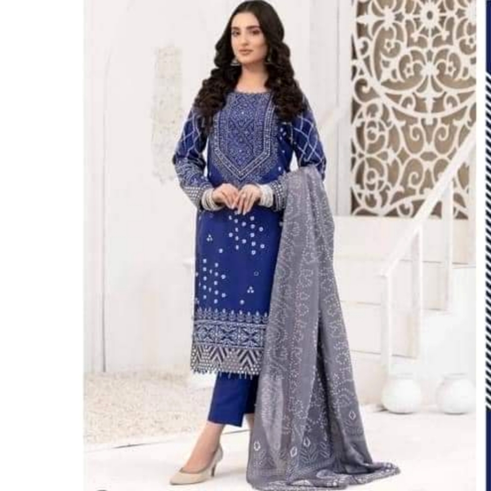 Tawakkal viscose screen print with mirror work in blue and gray color (M)size.